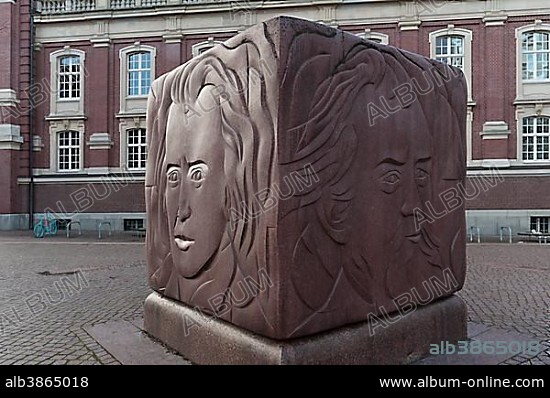 Johannes Brahms monument, sculptor Thomas Darboven, Johannes Brahms Place, Hamburg, Germany, Europe.