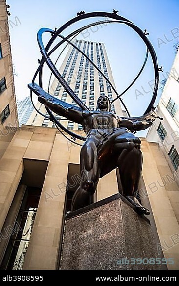 Atlas statue at Rockefeller Center, Manhattan, New York City, New York, USA, North America.