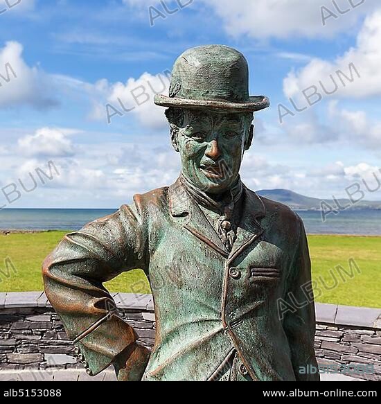 Bronze statue of Charlie Chaplin, sculptor Alan Ryan Hall, Waterville, Ring of Kerry, Wild Atlantic Way, Ireland, Europe.