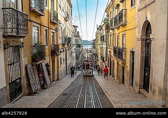 Funicular Elevador da Bica, Rua da Bica de Duarte Belcio, Lisbon, Portugal, Europe.