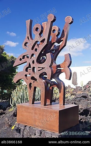 CÉSAR MANRIQUE. El Triumfador, sculpture by César Manrique, Fundación César Manrique, Tahiche, Lanzarote, Canary Islands, Spain, Europe.
