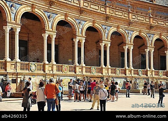 Spanish square, Plaza de España, Seville, Andalucia, Spain, Europe.