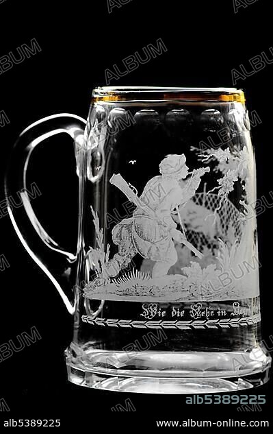 Antique beer glass with hunting motif, hunters, late 18th century.