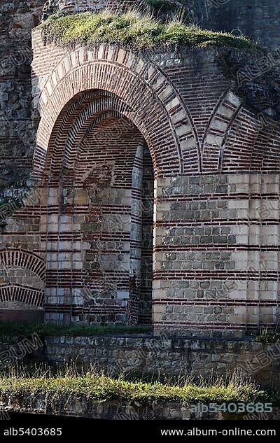 Public bath of the Emperor, arched windows of the Caldarium, Roman masonry, Trier, Rhineland-Palatinate, Germany, Europe.
