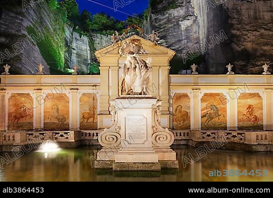 Pferdeschwemme, horse pond at night, Herbert-von-Karajan-Platz, Altstadt, Salzburg, Salzburg State, Austria, Europe.