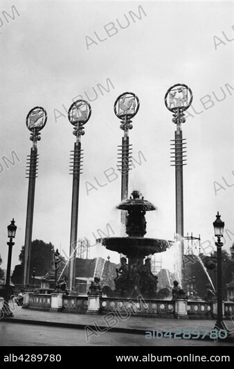 The Concorde square during the Universal Exhibition in Paris some days before the inauguration. May 19, 1937.