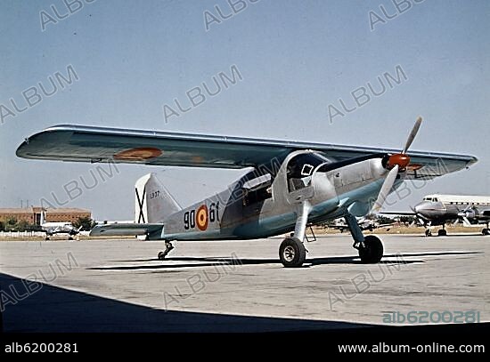 AVION DORNIER-27 FABRICADO EN ESPAÑA POR C.A.S.A. C-127 - PRIMER VUELO EN 1955.