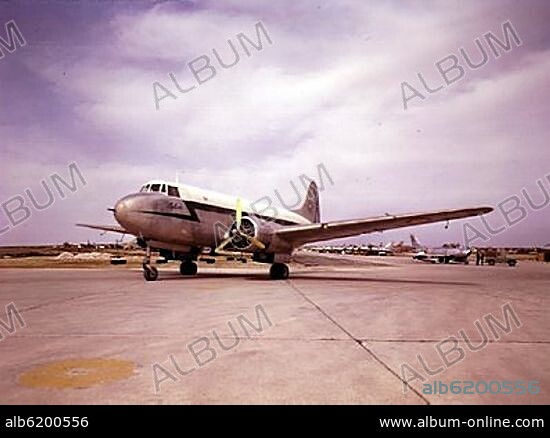 AVION CASA C-202 HALCON.