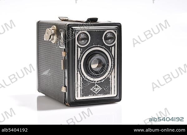 Agfa Synchro box camera.