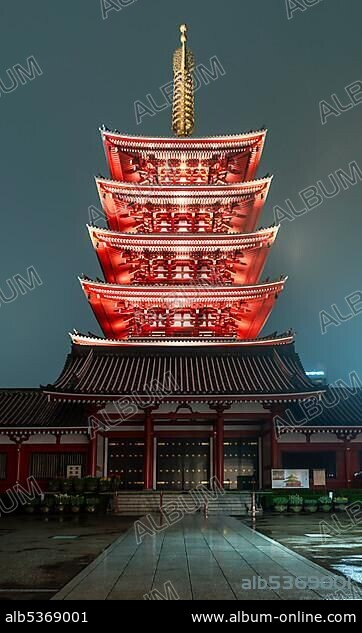 Night photo, five-storey pagoda of Sensoji, Buddhist temple complex, SensÅ-ji temple or Asakusa shrine, Asakusa, Tokyo, Japan, Asia.