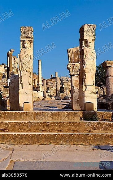 The Heracles Gate at the begining of Curetes Street, showing Heracles wrapped in a Nemea Lion skin, probably made in the 2nd century A.D. and moved to Ephesus in the 5th century A.D., Ephesus Archaeological Site, Anatolia, Turkey, Asia.