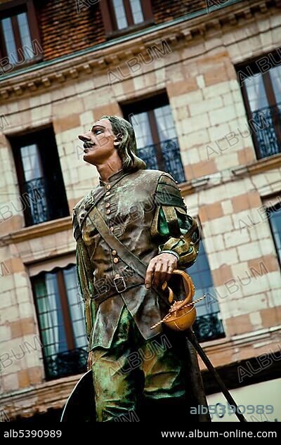 New statue of Cyrano de Bergerac, Bergerac, Aquitaine, Dordogne, France, Europe.
