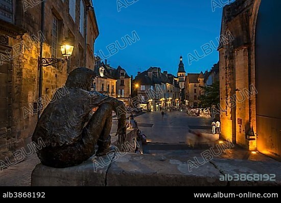 Place Boissarie in Sarlat-la-Caneda, Périgord Noir, Dordogne, Aquitaine, France, Europe.