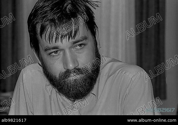 GDR; Berlin; 03.04.1990; meeting in the EVA; Evangelische Verlagsanstalt: Torsten Hilse.