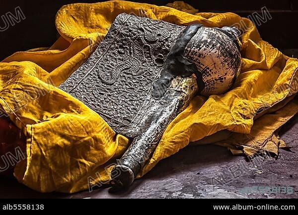 Dung-Dkar (trumpet made of conch shell), religious music instrument in Tibetan Buddhism. Spituk Gompa (Tibetan Buddhist monastery) . Ladakh, India, Asia.