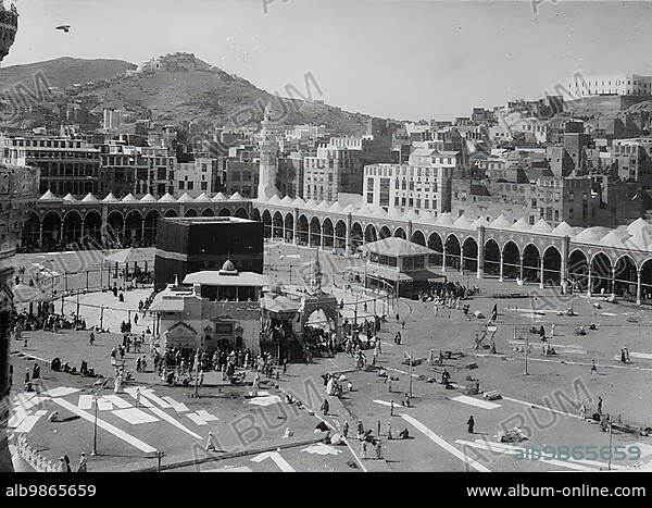 View of Mecca with the Kaaba, c. 1910, Saudi Arabia, digitally restored reproduction from an original of the time, Asia.