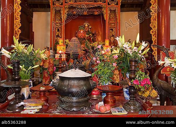 Buddha Statue, Quoc Tu Pagoda, Ho Chi Minh City, Saigon, Vietnam, Asia.