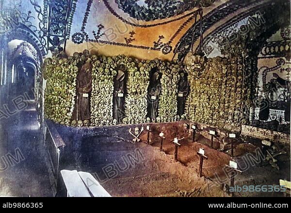 Church of Santa Maria Immacolata a Via Veneto or Nostra Signora della Concezione dei Cappuccini, Crypt of the Church, Capuchin Crypt, Ossuary, 1880, Rome, Italy, Historic, digitally restored reproduction of a photograph by Giorgio Sommer, colourised, Europe.