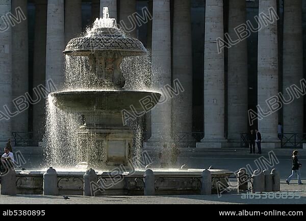 Northern fountain on Peter's Square, Vatican City, Rome, Latium, Italy, Europe.
