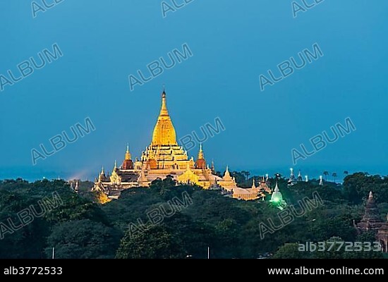 Ananda Temple, gilded tower structure or Shikhara, stupas, pagodas, temple complex, blue hour, Plateau of Bagan, Mandalay Division, Burma or Myanmar.