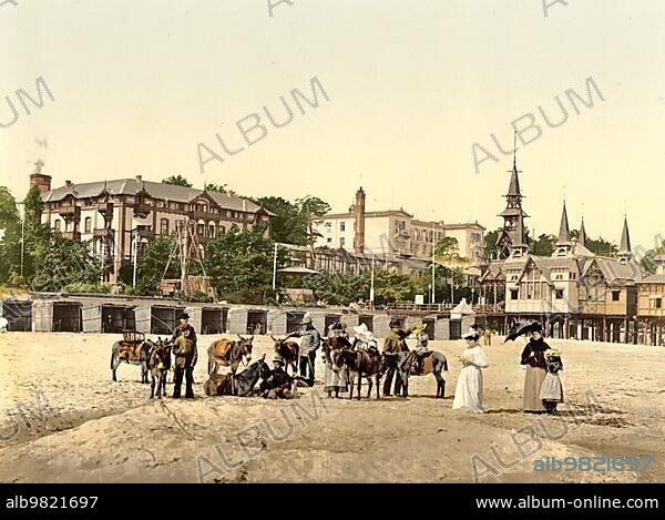 The Casino and the Pier of Heringsdorf; Mecklenburg-Western Pomerania; Germany; Historic; Photochrome print from the 1890s; Europe.