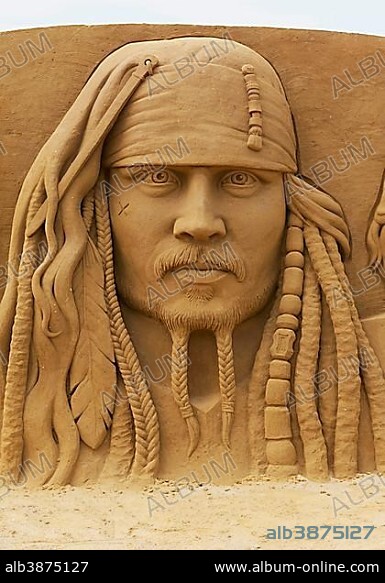 Johnny Depp as Jack Sparrow, sand sculpture, from the film Pirates of the Caribbean, Sand Sculpture Festival Frozen Summer Sun, Oostende, West Flanders, Belgium