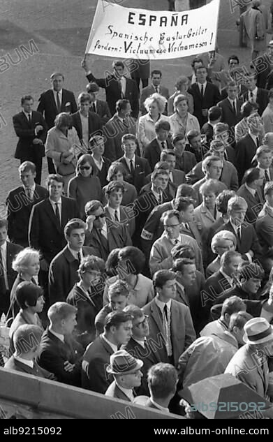 The Anti-War Day is 1 September, here in Aachen in 1965, celebrated by democratic organisations as a reminder of the invasion of Poland by Hitler on 1. 9. 1939, Germany, Europe.