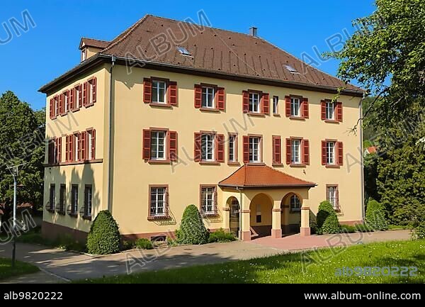 Stauffenberg Castle; Jehle Music History Collection; Stauffenberg Memorial; architecture; building; roof; windows; shutters; entrance; facade; Albstadt-Lautlingen; Baden-Württemberg; Germany; Europe.