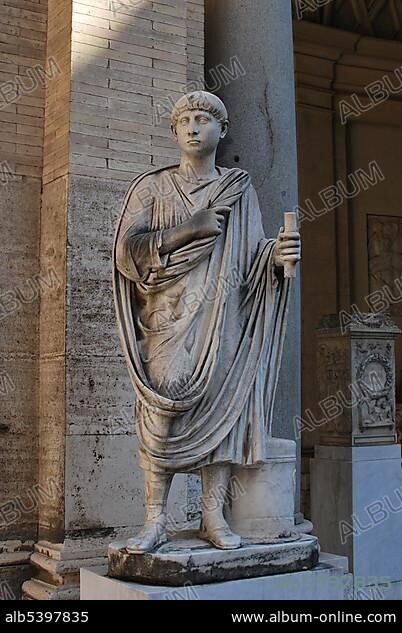 Cortile Ottagono, Museo Pio-Clementino, Vatican Museums, Old Town, Vatican City, Italy, Europe.