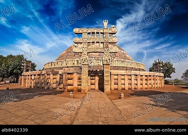 Great Stupa, ancient Buddhist monument. Sanchi, Madhya Pradesh, India, Asia.