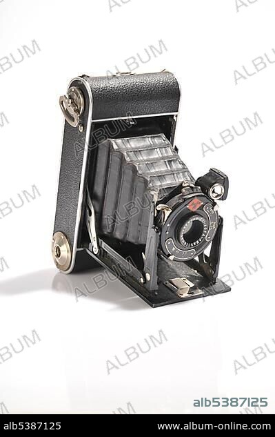 Antique Agfa roll-film camera.