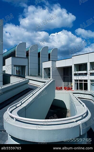 Bauhaus Archive, Museum of Design, architect Walter Gropius, Berlin-Tiergarten, Germany, Europe.