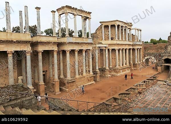 Teatro Romano, Roman Amphitheatre, Merida, Extremadura, Spain, Europe.