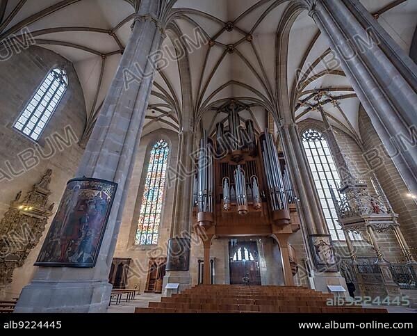 Organ and baptismal fountain (r.) in St. Mary's Cathedral, Erfurt, Thuringia, Germany, Europe.
