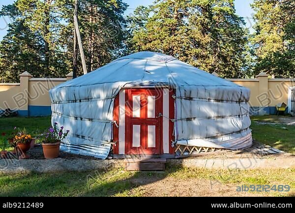 Yurt, Chita Buddhist Temple, Chita, Zabaykalsky Krai, Russia, Europe.