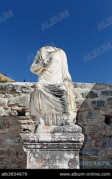 Headless torso in Curetes Street, UNESCO World Heritage Site, Ephesus, Ephesos, Efes, Izmir, Turkish Aegean, western Turkey, Turkey, Asia.
