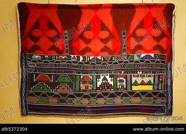 Ceremonial loincloth, leather embroidered with pearls, National-Culture-Museum, Pretoria, South Afica.