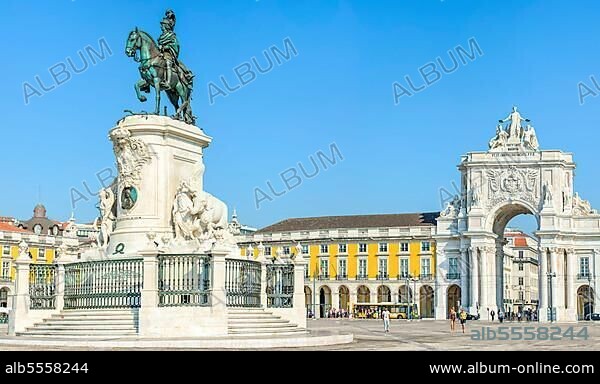 Praca do Comercio and equestrian statue of King José I, Baixa, Lisbon, Portugal, Europe.