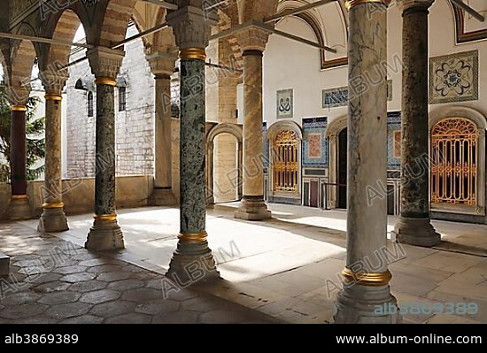 Revan Pavilion, Topkapi Palace, Istanbul, european side, Turkey, Europe, Asia.