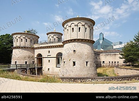 Historic Fort Thüngen or Dräi Eechelen, Musée d'Art Moderne Grand-Duc Jean, Luxembourg City, Luxembourg, Europe.