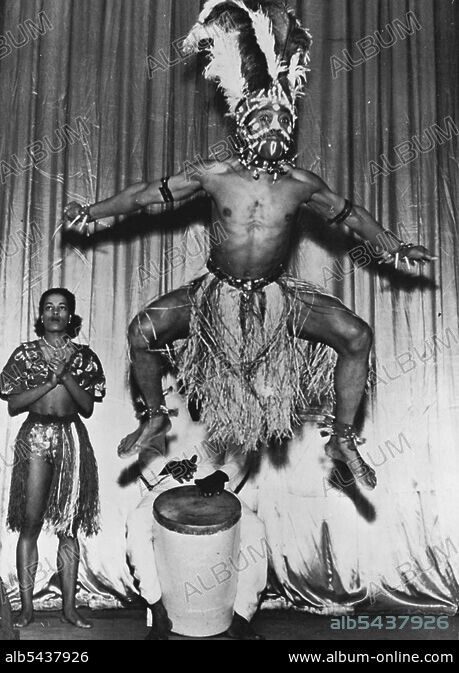 コレクション 1940sBLACK AFRICAN NATIVE TRIBAL DANCER 2,700+