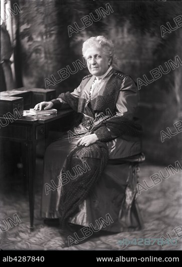 Isabel, Princess Imperial of Brazil (1846-1921), Countess of Eu by her marriage in 1864 with Gaston of Orleans (1842-1922), count of Eu.. c.1920. Boissonnas and Taponier Photo. Photo12.com - Coll. Taponier.