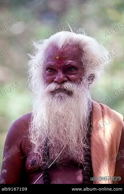 Sadhu, a Shiva worshipper and ascetic or mendicant in Kerala, India, Asia.