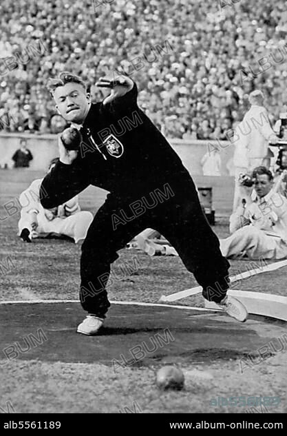 Hans Woellke won the shot put with 16.20 m and achieved a new Olympic record, gold medal, Olympic champion.