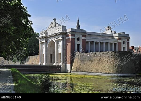 The Menin Gate Memorial to the Missing, a war memorial dedicated to the commemoration of British and Commonwealth soldiers who were killed in the Ypres Salient of World War I, Ypres, Belgium, Europe.