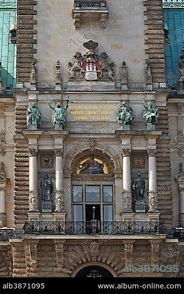 City coat of arms on tower, City Hall, Hamburg, Germany, Europe.