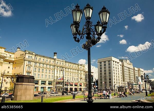 Manesche Square with Hotel National and the Building of State Duma, Moscow, Russia, East Europe, Europe.