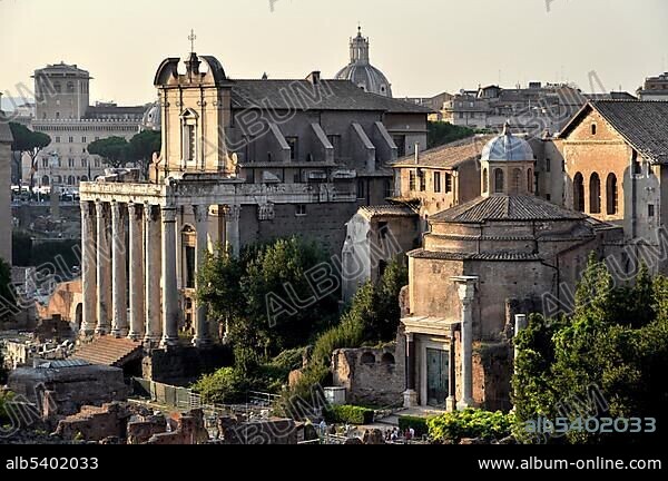Temple of Antoninus and Faustina or Church of San Lorenzo in Miranda, Temple of Romulus or Santi Cosma e Damiano, Forum Romanum, Roman Forum, Rome, Lazio, Italy, EuropeEurope, Europe.