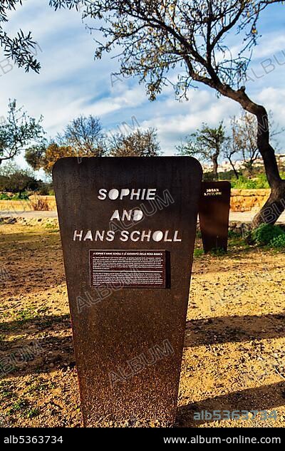Memorial plaque for Sophie and Hans Scholl and the White Rose, Garden of the Righteous, Valley of the Temples, Agrigento, Sicily, Italy, Europe.