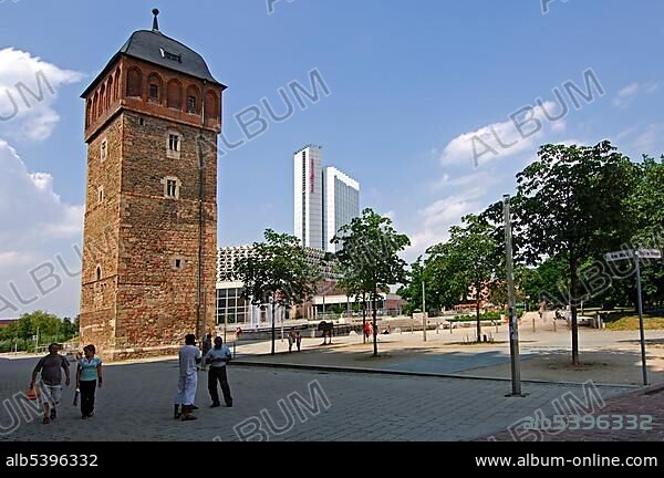Roter Turm, Red Tower, Hotel Mercure, Chemnitz, Saxony, Germany, Europe.